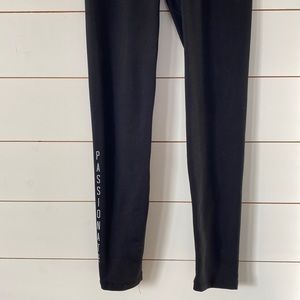Good Hyouman Leggings - black
